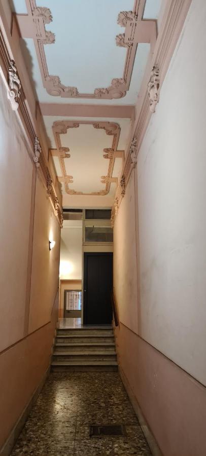 Case Di Paola Via Crisanzio Bari Exterior foto